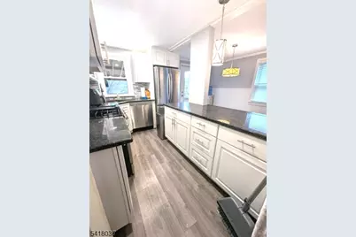 651 Crescent Dr, Bound Brook, NJ 08805 - Photo 10