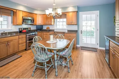 10 Torlish Gate, Raritan, NJ 08869 - Photo 8