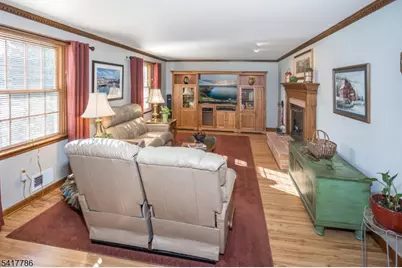 10 Torlish Gate, Raritan, NJ 08869 - Photo 4