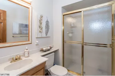 10 Torlish Gate, Raritan, NJ 08869 - Photo 14