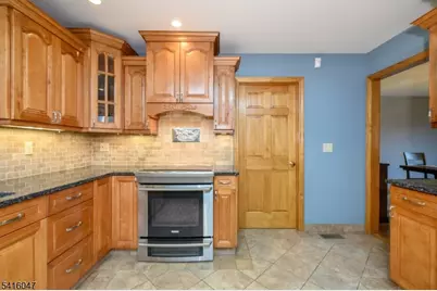 3 Tara Ct, Hardwick Township, NJ 07825 - Photo 10