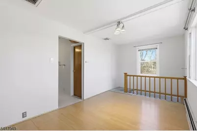 10 Minnehaha Path, Lincoln Park, NJ 07035 - Photo 2