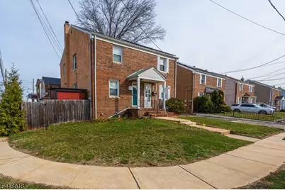 627A Britton St, Elizabeth, NJ 07202 - Photo 2