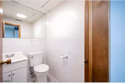 324 Ringwood Ave, Pompton Lakes, NJ 07442 - Photo 12