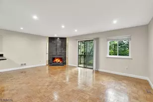 15 Krenkel Ct, Raritan Township, NJ 08822 - Photo 4