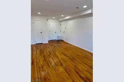 15 College Dr #15, Edison, NJ 08817 - Photo 4