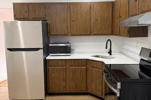 15 College Dr, Edison, NJ 08817 - Photo 2