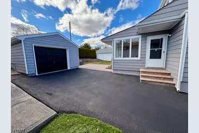 9 Joan Pl, Clifton, NJ 07012 - Photo 4