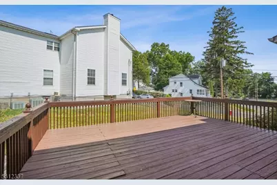 937 Roosevelt Ave, Union Township, NJ 07083 - Photo 28