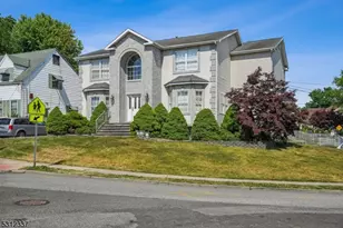 937 Roosevelt Ave, Union Township, NJ 07083 - Photo 4