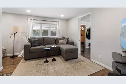 13 Millers Ln, Milltown, NJ 08850 - Photo 4