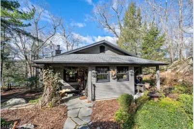 26 Short Road, Bloomingdale, NJ 07420 - Photo 46