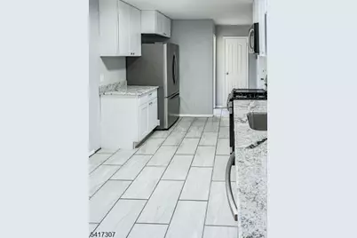 59-61 Brighton Avenue U-5, Belleville, NJ 07109 - Photo 4