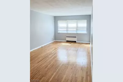 59-61 Brighton Avenue U-5, Belleville, NJ 07109 - Photo 2