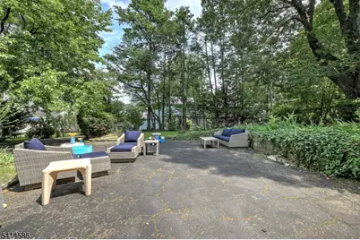 548 Hartford Ct, South Orange, NJ 07079 - Photo 18