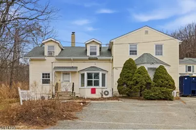 240 Longhouse Dr, West Milford, NJ 07421 - Photo 32