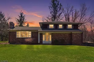 3 Manor Dr, Andover Township, NJ 07860 - Photo 2