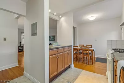 40A Meadowbrook Pl, Maplewood, NJ 07040 - Photo 18