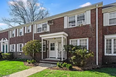 40A Meadowbrook Pl, Maplewood, NJ 07040 - Photo 4