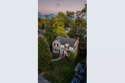 8 Claremont Dr, Millburn, NJ 07078 - Photo 26