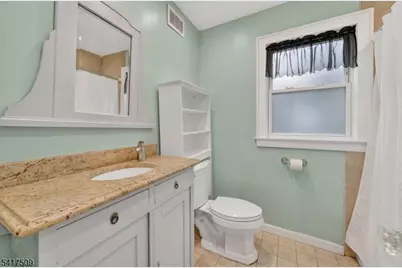 10 Brookside Ave, Hawthorne, NJ 07506 - Photo 16