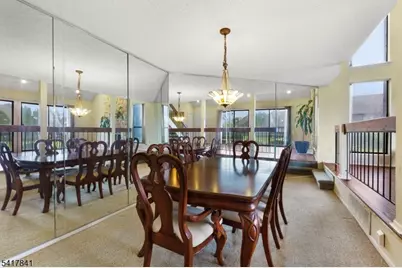 29 Westgate Dr, Edison, NJ 08820 - Photo 8