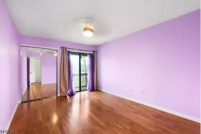 29 Westgate Dr, Edison, NJ 08820 - Photo 16