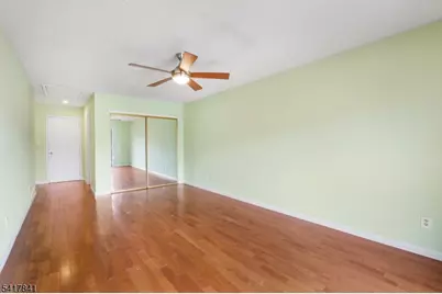 29 Westgate Dr, Edison, NJ 08820 - Photo 20