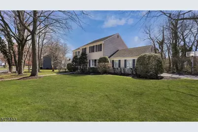 9 Settlers Ln, Westfield, NJ 07090 - Photo 4