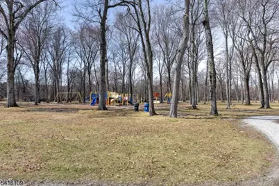 21 W William St, Lincoln Park, NJ 07035 - Photo 16