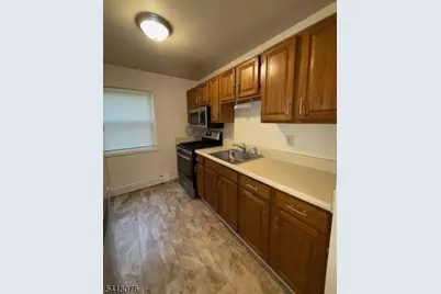 16 Knox Ter #1-A, Wayne, NJ 07470 - Photo 6