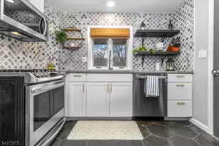 13 Whitehouse Ave, Readington, NJ 08889 - Photo 4