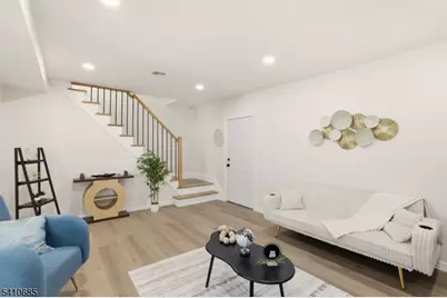 338 E 19th St, Paterson, NJ 07524 - Photo 10