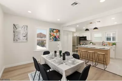 338 E 19th St, Paterson, NJ 07524 - Photo 12