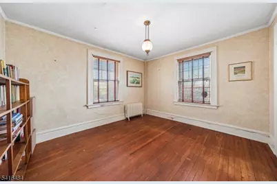 43 Ridgeview Ave, West Orange Township, NJ 07052 - Photo 22