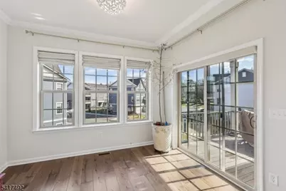 21 Dahlia Dr, Warren Township, NJ 07059 - Photo 10