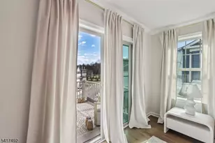 21 Dahlia Dr, Warren Township, NJ 07059 - Photo 16