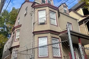 123 Seymour Ave, Newark, NJ 07108 - Photo 2