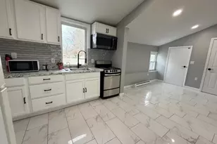 9 Lakeview Ave, Mount Olive, NJ 07828 - Photo 8