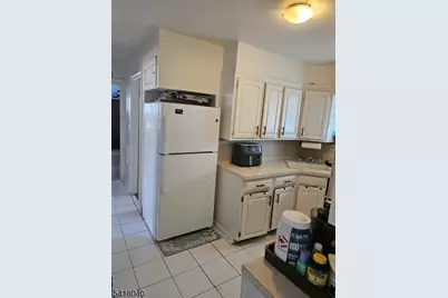 836 Summit St, Linden, NJ 07036 - Photo 8