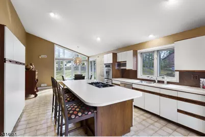 4 Timber Ridge Dr, Warren Township, NJ 07059 - Photo 12