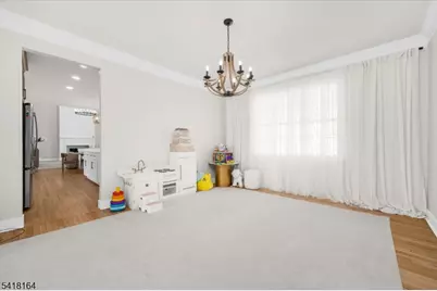 86 Treetops Cir, Franklin Township, NJ 08540 - Photo 16