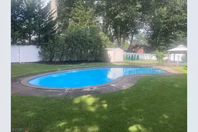 32 Cutler Dr, Morris Plains, NJ 07950 - Photo 34