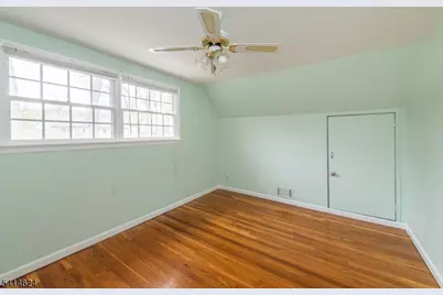 32 Cutler Dr, Morris Plains, NJ 07950 - Photo 26