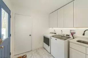 32 Cutler Dr, Morris Plains, NJ 07950 - Photo 14