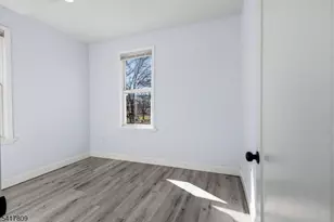 77 S Munn Ave, Newark, NJ 07106 - Photo 38