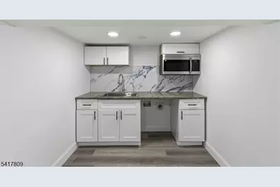 77 S Munn Ave, Newark, NJ 07106 - Photo 30