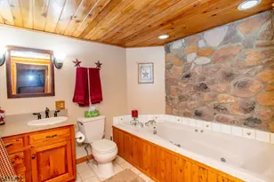 816 Rosemont Ringoes Rd, Delaware Township, NJ 08559 - Photo 16