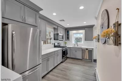 206 Pleasant Run Rd, Readington, NJ 08853 - Photo 20