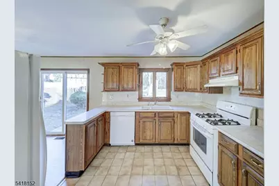 74 Marcy St, Franklin Township, NJ 08873 - Photo 6